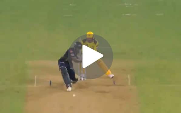 [Watch] Sai Sudharsan Unleashes Carnage Vs CSK As He Gets His Fifty With A Monstrous Six